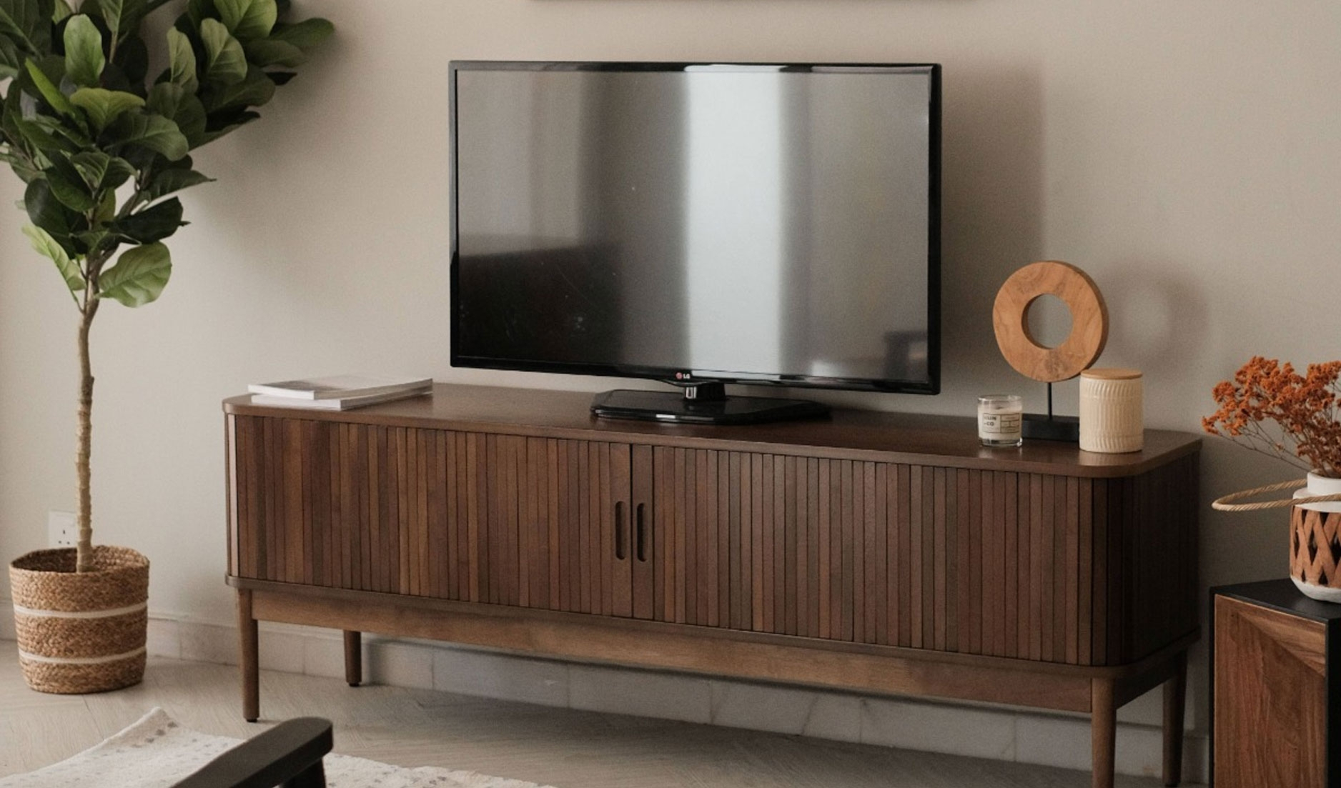 How Scandinavian TV Cabinet Helps Maximise Storage and Style